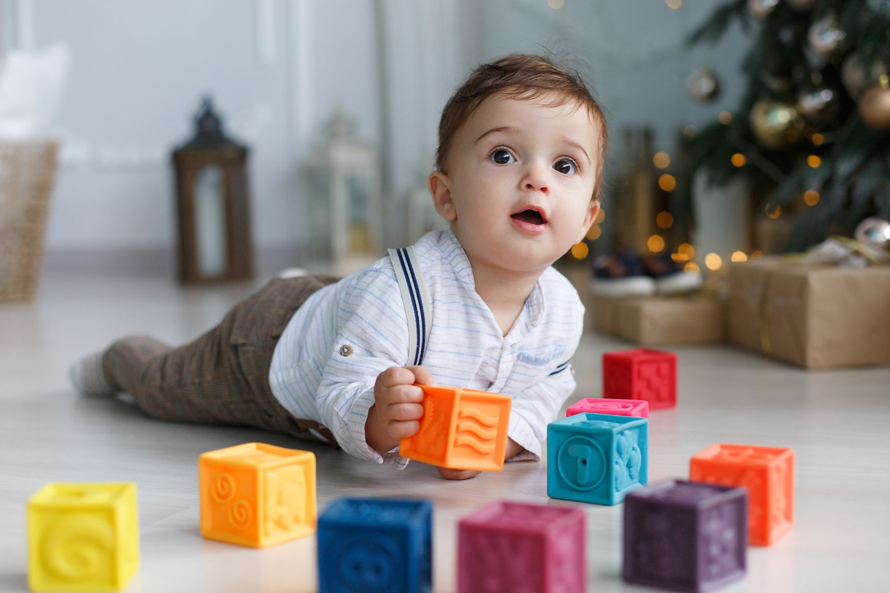 baby with blocks toys